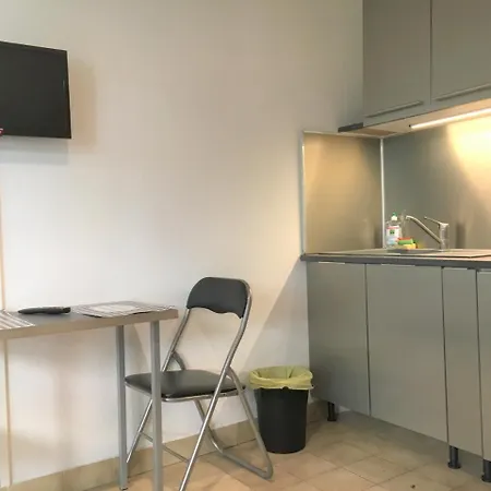 Wawerly 1 Apartment Nice